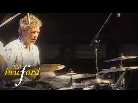 Bill Bruford's Earthworks - Revel Without A Pause (Teatro Opera, Buenos Aires, 28th Sept 2002)