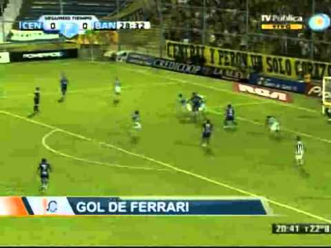 Gol de Paulo Ferrari. Central 1 -- Banfield 0. Nacional B (Infobae.com)