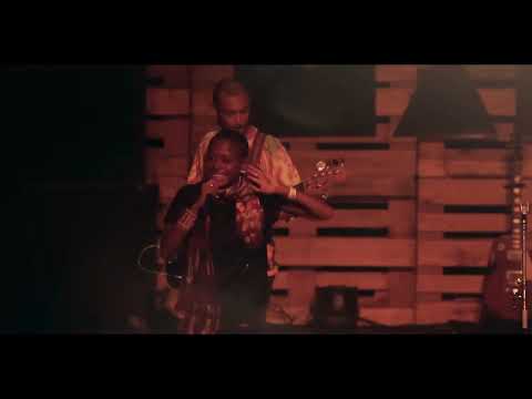 Granmah_Reggae Music   Live at CCFM