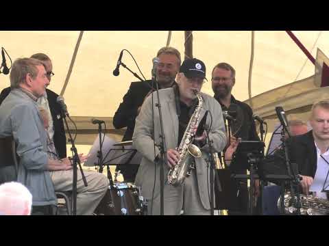 COPENHAGEN JAZZ FESTIVAL 2023:  STAKKELS GAMLE JAZZ, by Niels Jørgen Steens A-team 3/ - Jujy 2023