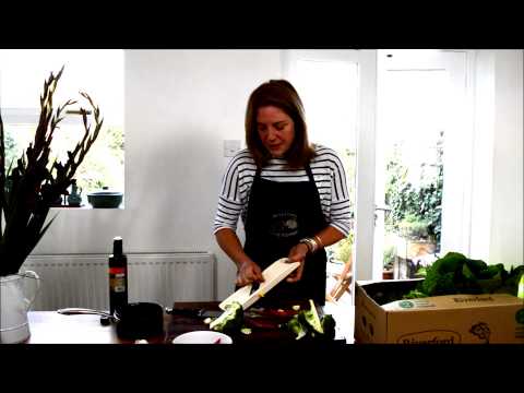 download lagu mp3 mp4 Broccoli Ottolenghi, download lagu Broccoli Ottolenghi gratis, unduh video klip Broccoli Ottolenghi