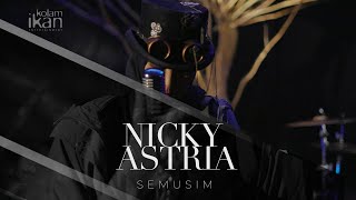 Download lagu NICKY ASTRIA Semusim... mp3
