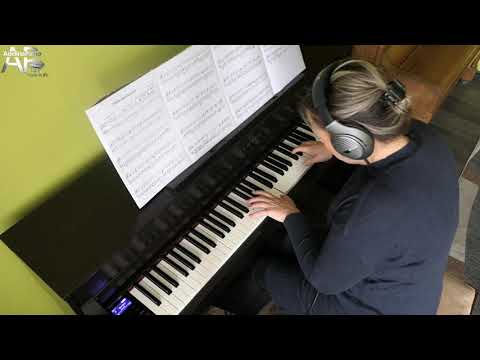 Páslo dievča pávy | Adelina Piano Transcription