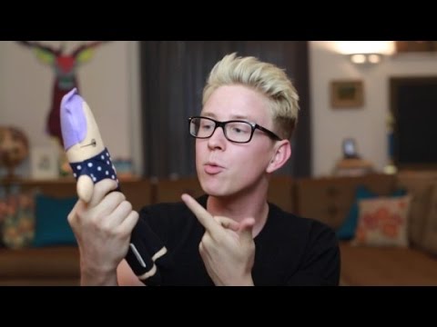 Internet celebs invade Nerd Prom