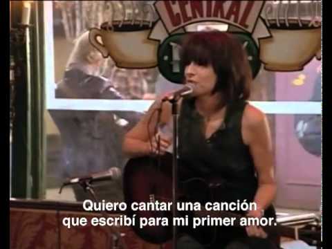 phoebe singing out of central perk