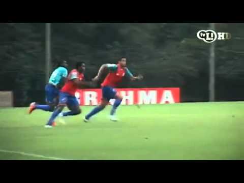 Willians comenta a cotovelada em Negueba