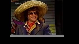 Helge Schneider - Eine Operette für eine kleine Katze [english subtitles]