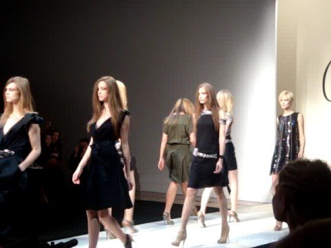 COLLETTE DINNIGAN S/S 2009