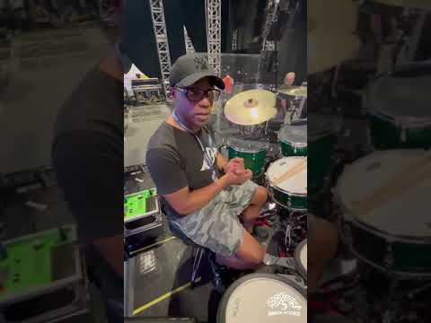 Thumbnail for Derrick Mckenzie - Jamiroquai backstage in Bahrain - Part 3 (Drum Kit) by Derrick McKenzie