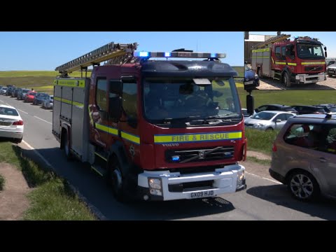 [RETAINED] East Sussex Fire and Rescue Responding - E86P1 Seaford Water Ladder