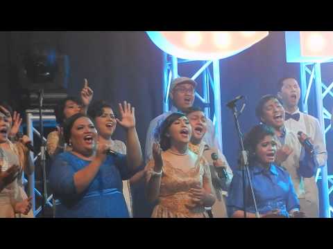 Jakarta Tabernacle Choir - REIGN (Kurt Carr)