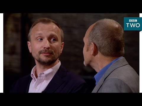 Entrepreneurs disagree in the middle of their pitch - Dragons' Den: Series 14 Episode 5