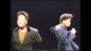 SHE ROCKERS - Do Dat Dance (Original Old School Music Video)