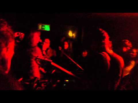 Peaking Lights - Tiger Eyes (Laid Back) @ Plastic People, London - 6 Dec 2011