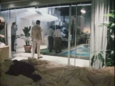 Pink Floyd - The Other Side Of The Wall Documentary (Part 1 / 3)