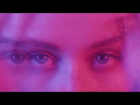 Christina Aguilera - Pipe (VIDEO) ft. XNDA