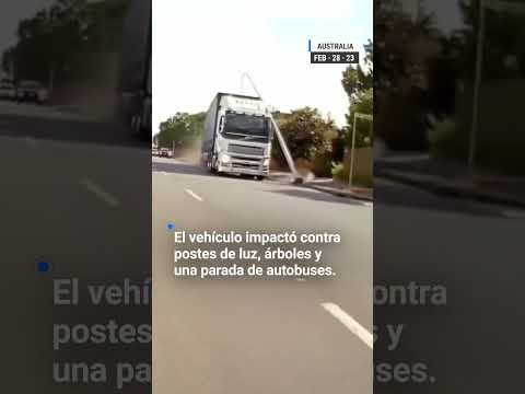 🚛 Camión fuera de control arrasa con todo a su paso