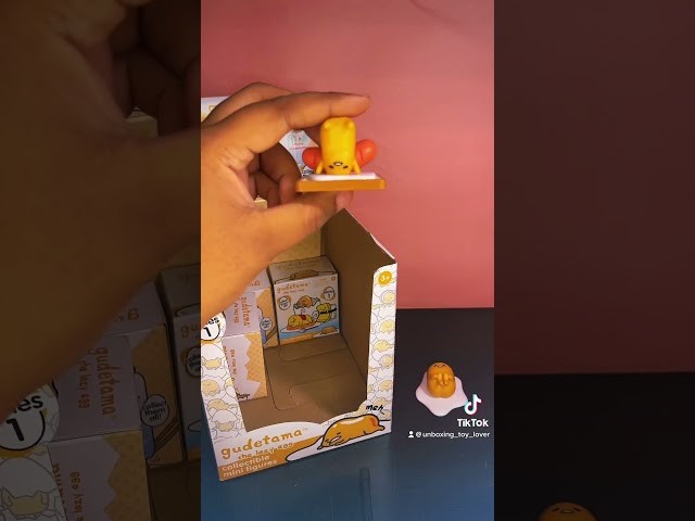 Vídeo relacionado con Gudetama Official Licensed Puffy Gadget Decals Includes 37 3D Anime Cartoon Lazy Egg Character, Gift and Accessory Decor | Paladone