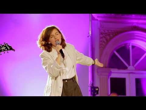 Suzanne - Maja Posavec & Ivan Kapec