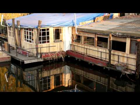 1000 frames in front of Club der Visionäre / Berlin-Treptow