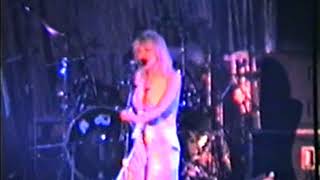 Hole  - He Hit Me and It Felt Like a Kiss (live 1995)