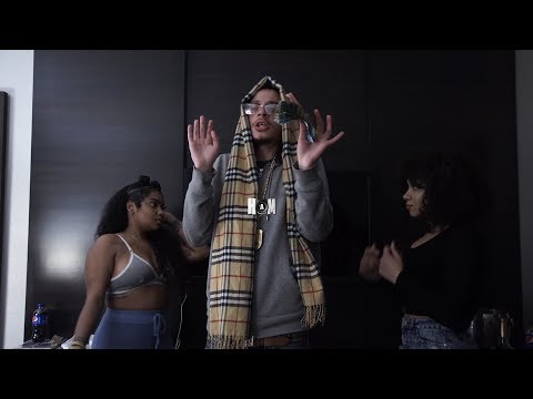 Burberry Kloset