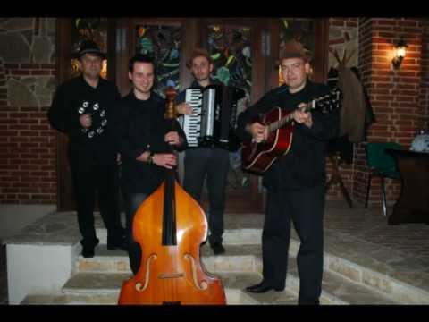 Akustiko bend Lence bolno lezi