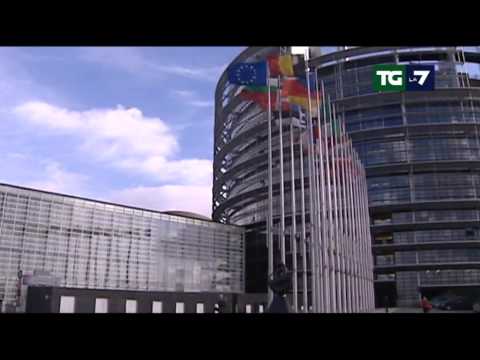 Tg La7 - Edizione delle ore 20.00 del 21/08/2011