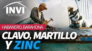 Clavo, martillo y zinc