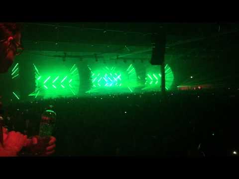ASOT 700 Utrecht John O'Callaghan vs Commander Tom - Stresstest (John Askew remix) AVB Mashup