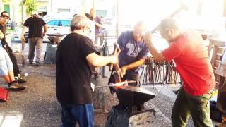 preview picture of video 'PianoFerro -  L'arte che passa dal martello ai martelletti'