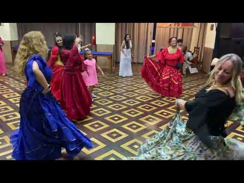 Grupo Encanto cigano.