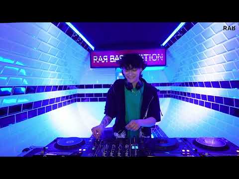 GRZESIAK / 162 BPM - RAR BASS - 103 / HARD RAVE