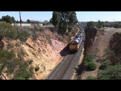 Australian Trains - Freight Trains at Stawell Bank