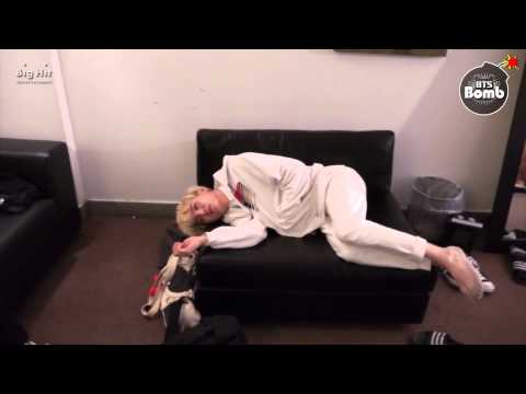 [BANGTAN BOMB] It's the pose when BTS sleep normally