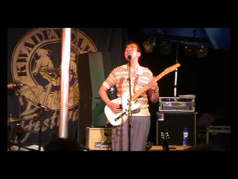 2/2 The Rhythm Chiefs @ Kwadendamme Bluesfestival 2011