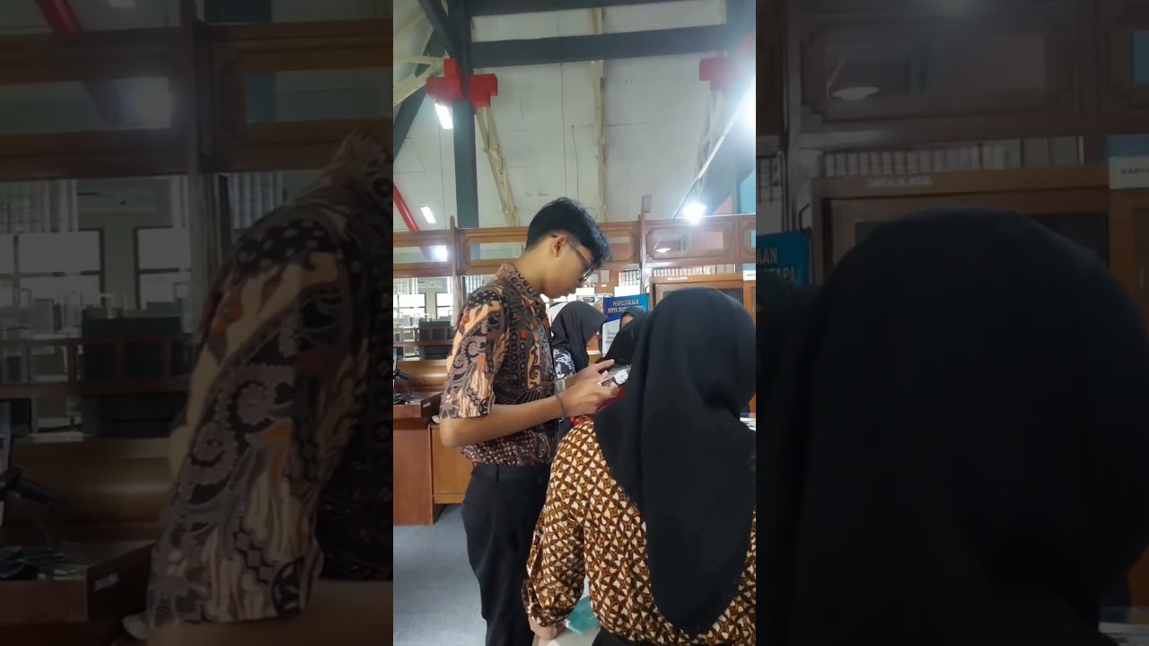 Display Koleksi Buku Baru Perpustakaan #books #buku #rekomendasibuku #rekomendasinovel #perpustakaan