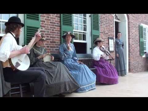 Upper Village Canadá