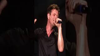 Joey crying Please dont go girl boston show 1