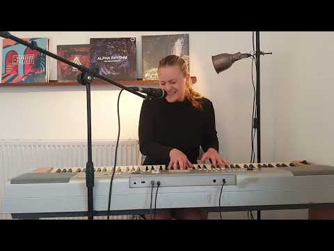 Marsh - Blue ft Leo Wood - Live acoustic