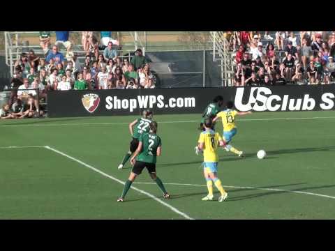 Amy Rodriguez Goal
