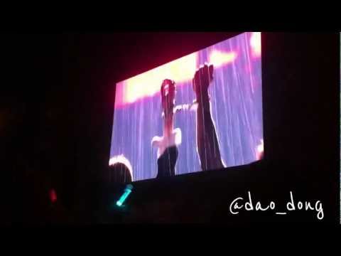 [Fancam] 121125 SMTOWN BKK - Jonghyun & Taemin (Internet War) [dao_dong]