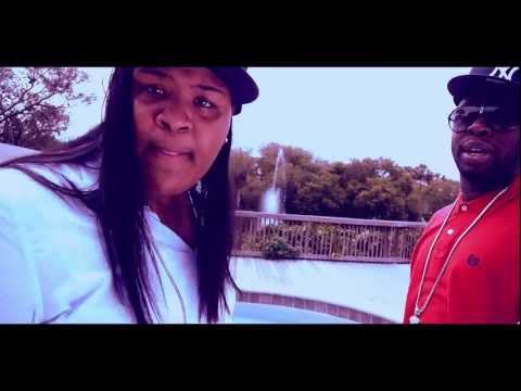 Look At Me Ft. Ya Boy Skolla and Ladi G (OFFICIAL VIDEO)