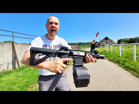 Wer TRIFFT BEKOMMT eine BESSERE WAFFE! - AIRSOFT SCHLACHT CHALLENGE!