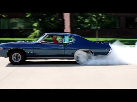 1969 Pontiac GTO Judge Burning Out