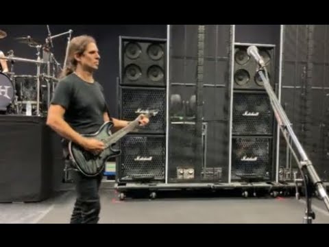 Megadeth's Dave Mustaine and Kiko Loureiro post rehearsal video for upcoming tour!