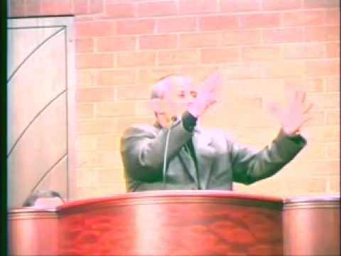 2006 Luigi Mitoi - Apocalipsa 27