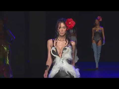 The Blonds new York Woman SS 2018