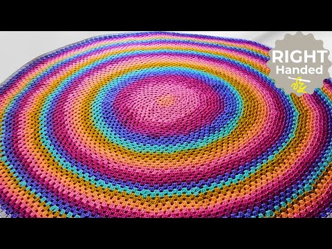 Must-Watch: EASY Crochet Blanket Tutorial - Round Granny in a Spiral!