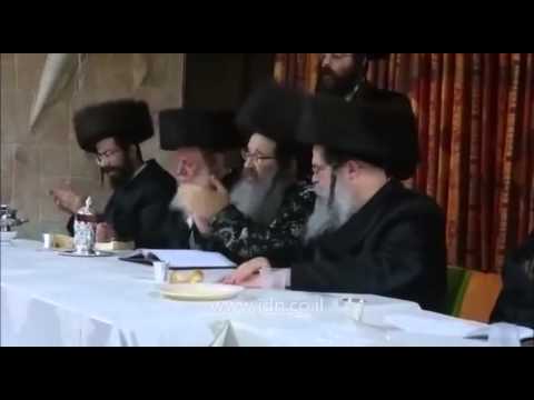 Nadvorna Elad Rebbe Shabbos Mattos Masei 5775 In Meron
